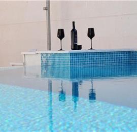 6 Bedroom Beachfront Villa with Heated Pool near Vela Luka on Korcula Island, Sleep 12